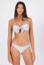 Charger l'image dans la galerie, Model Front: Rio De Sol Ensemble Set Shimmer-White Bandeau-Knot Essential