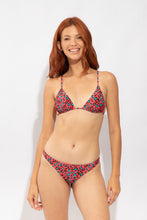 Charger l'image dans la galerie, Model Front: Rio De Sol Bas Bottom Coral-Feline Leblon