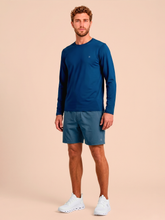 Charger l'image dans la galerie, Model Front: Uv Line T-Shirt Longsleeve Uvpro Masc Cobalt Upf50+