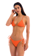 Charger l'image dans la galerie, Model Front: Rio De Sol Ensemble Set St-Tpz-Tangerina Tri-Inv Ibiza