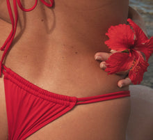 Charger l'image dans la galerie, Image 12: Wednesday In Hawaii By Rio De Sol Bas Bottom Hibiscus Isla