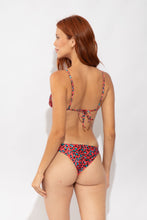 Charger l'image dans la galerie, Model Back: Rio De Sol Bas Bottom Coral-Feline Leblon