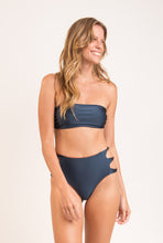 Charger l'image dans la galerie, Image 11: Rio De Sol Bas Bottom Nocciola High-Waist-Spin