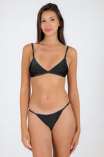 Charger l'image dans la galerie, Model Front: Rio De Sol Bas Bottom Shimmer-Black California