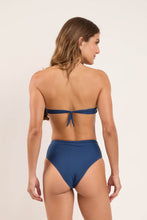 Charger l'image dans la galerie, Model Back: Rio De Sol Bas Bottom Navy Hotpants