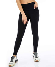 Charger l'image dans la galerie, Model Front: Alto Giro Fitness Bas Legging Unique Recortes Preto