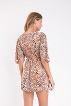Charger l&#39;image dans la galerie, Leopard Mini Dress
