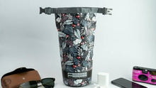 Charger et lire la vidéo dans la visionneuse de la Galerie, Video: Feelfree Sac De Plage Dry Tube 1,5L Tropical Harmony Mint