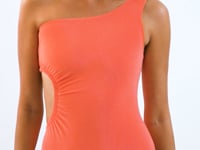 Charger et lire la vidéo dans la visionneuse de la Galerie, Video: Rio De Sol Une Pièce Malibu-Nina Maeve