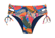 Charger l'image dans la galerie, Product Front: Rio De Sol Bas Bottom Jungle Madrid