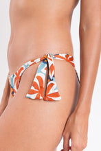 Charger l'image dans la galerie, Image 06: Rio De Sol Bas Bottom Kauai Italy