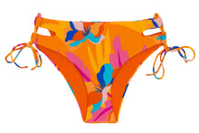 Charger l'image dans la galerie, Product Front: Rio De Sol Bas Bottom Orange-Bloom Madrid
