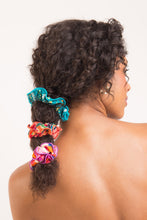 Charger l'image dans la galerie, Image 04: Rio De Sol Chouchou Love-Trip Scrunchie
