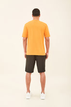 Charger l'image dans la galerie, Model Back: Uv Line T-Shirt Longsleeve Uvpro Laranja Upf50+
