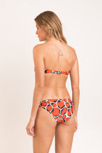 Charger l'image dans la galerie, Model Back: Rio De Sol Haut Top Amore-Red Bandeau-Joy
