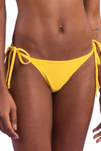 Charger l'image dans la galerie, Gallery: Rio De Sol Bas Bottom Malibu-Yellow Cheeky-Tie
