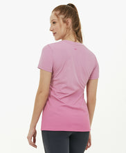 Charger l'image dans la galerie, Model Back: Alto Giro Fitness Haut T-Shirt Skin Fit Degrade Rosa Mauve
