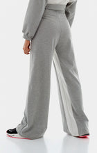 Charger l'image dans la galerie, Model Back: Alto Giro Fitness Bas Calca Bicolore Pantalona Cinza
