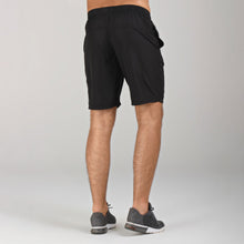 Charger l'image dans la galerie, Model Back: Uv Line Bermuda / Short Pour Homme Shorts New Fit Br Masc Black Upf50+
