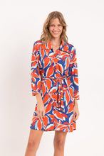 Charger l'image dans la galerie, Model Front: Rio De Sol Chemise Leaves Chemise
