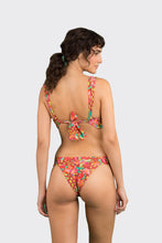 Charger l'image dans la galerie, Model Back: Rio De Sol Haut Top Tropics Halter-Marina
