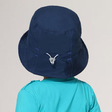 Charger l'image dans la galerie, Model Back: Uv Line Bob Hat Napoli Basic Kids Nac Inf Navy Blue Upf50+
