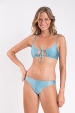 Charger l'image dans la galerie, Image 06: Rio De Sol Haut Top Shimmer-Laguna Tank-Tie
