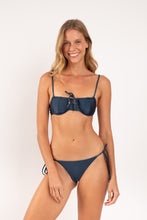 Charger l&#39;image dans la galerie, Bottom Shimmer-Shark Cheeky-Tie-Gold
