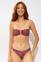 Charger l'image dans la galerie, Model Front: Rio De Sol Bas Bottom Coral-Feline Nice
