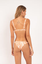 Charger l'image dans la galerie, Model Back: Rio De Sol Ensemble Set Sahari Alba Cheeky-Fixa
