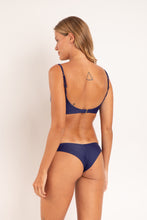 Charger l'image dans la galerie, Model Back: Rio De Sol Bas Bottom Touch-Marinho Nice
