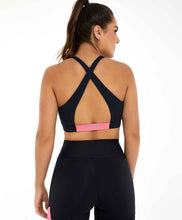 Charger l'image dans la galerie, Model Back: Alto Giro Fitness Haut Top Hyper Costas Cruzadas Preto
