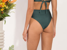 Charger l'image dans la galerie, Model Back: Rio De Sol Bas Bottom Palace Belted-High-Waist
