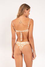 Charger l'image dans la galerie, Model Back: Rio De Sol Haut Top Sahari Juliette

