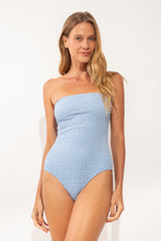 Charger l'image dans la galerie, Model Front: Rio De Sol Une Pièce Drift-Cianita Tube-Op
