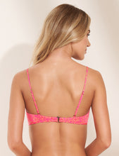 Charger l'image dans la galerie, Model Back: Maaji Haut Top Aster Emma Sublimity Pink

