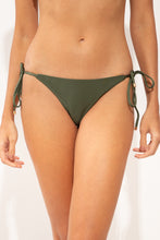 Charger l'image dans la galerie, Gallery: Rio De Sol Bas Bottom Shimmer-Croco Ibiza-Comfy-Gold
