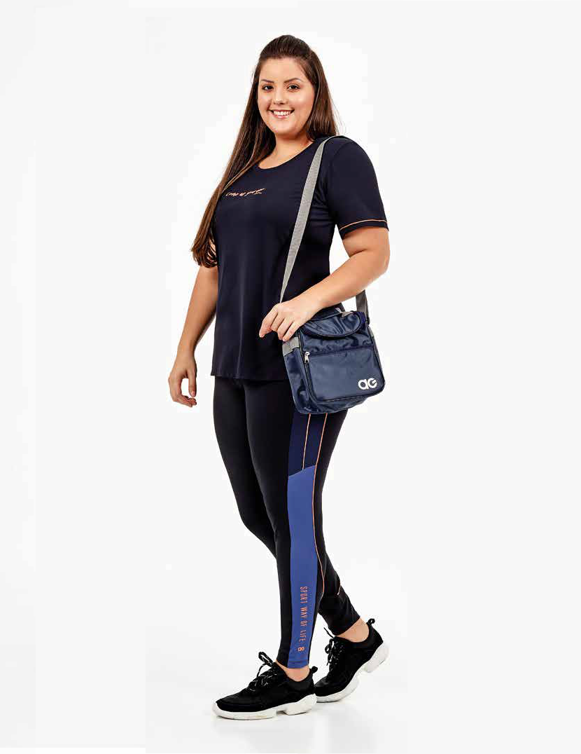 Model Front: Alto Giro Fitness Ensemble / Look Athletic As You Are
