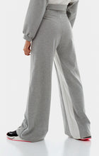 Charger l&#39;image dans la galerie, Model Back: Alto Giro Fitness Bas Calca Bicolore Pantalona Cinza
