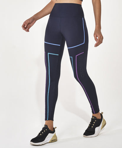 Model Front: Alto Giro Fitness Bas Legging Hyper Linhas Fusionadas Preto