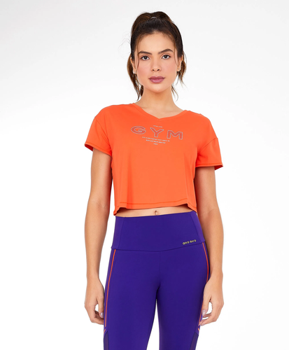 Model Front: Alto Giro Fitness Haut T-Shirt Cropped Skin Fit Gym Laranja Pitanga
