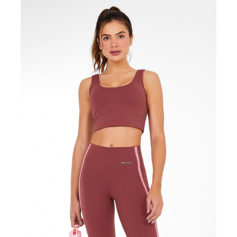 Model Front: Alto Giro Fitness Haut Top Bodytex Ii Com Laser Marrom Mahogany