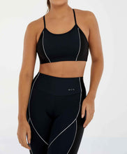 Charger l&#39;image dans la galerie, Model Front: Alto Giro Fitness Haut Top Hyper Recortes Atlanta Preto
