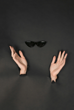 Charger l&#39;image dans la galerie, Image 02: Iyu Lunettes De Soleil Sigrid Noir
