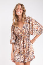 Charger l&#39;image dans la galerie, Leopard Mini Dress
