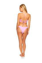 Charger l&#39;image dans la galerie, Model Back: Luli Fama Ensemble Peek A Boo Cosita Buena Lavanda
