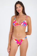 Charger l&#39;image dans la galerie, Model Front: Rio De Sol Bas Bottom Antelope Leblon
