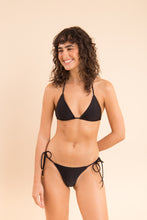 Charger l&#39;image dans la galerie, Model Front: Rio De Sol Bas Bottom Shimmer-Black Cheeky-Tie

