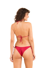Charger l&#39;image dans la galerie, Model Back: Rio De Sol Bas Bottom Shimmer-Divino Cheeky-Tie
