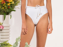 Charger l&#39;image dans la galerie, Image 09: Rio De Sol Bas Bottom Shimmer-White Belted-High-Waist
